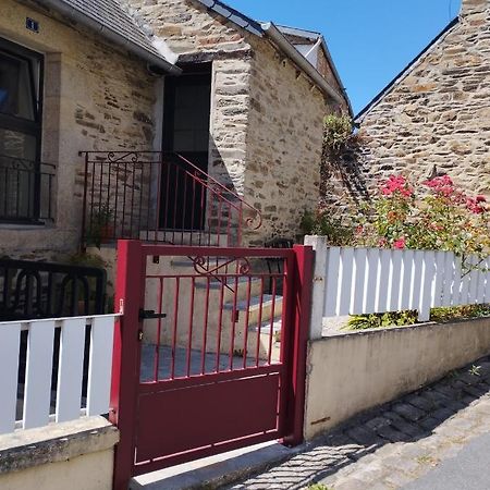 Maison Du Martin Pecheur A Lannion Exterior photo